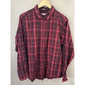 Columbia Men’s Medium Red Plaid Button Up Shirt Regular Fit Long Sleeve Outdoor